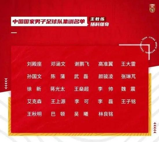 萧常乾只好安慰道：你先别想这么多，毕竟家里有客人在，咱们不能让客人看了笑话，等客人走了，爸爸给你一点钱，你出去旅旅游、放松放松心情。